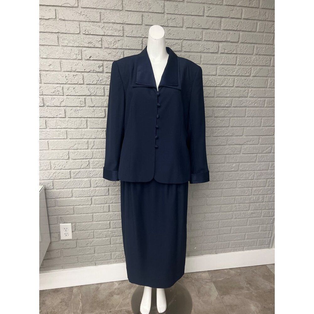 Executive Collection Women Long Sleeve Navy 2 Piece Skirt Suit Size 16